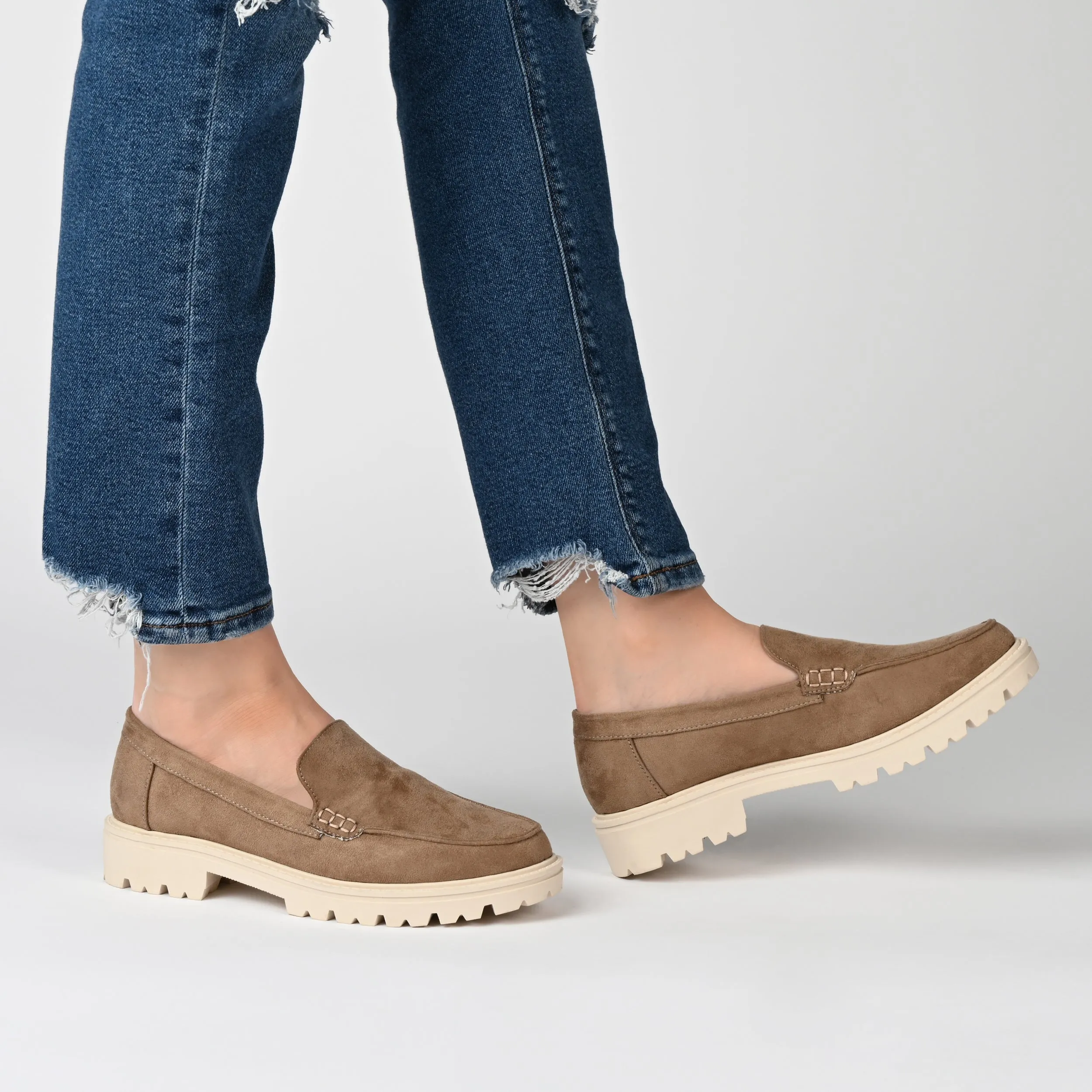 Journee Collection Women's Tru Comfort Foam Erika Flat